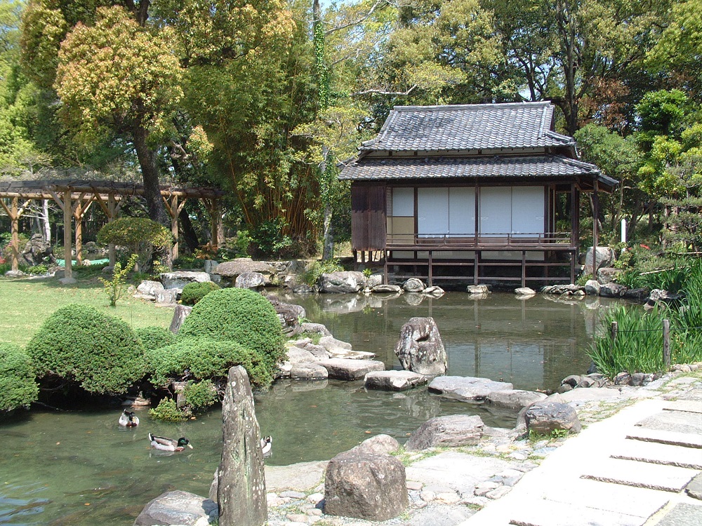 天赦園
