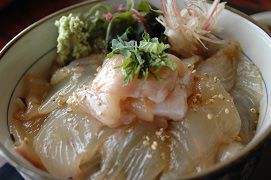 ヒラメのヅケ丼