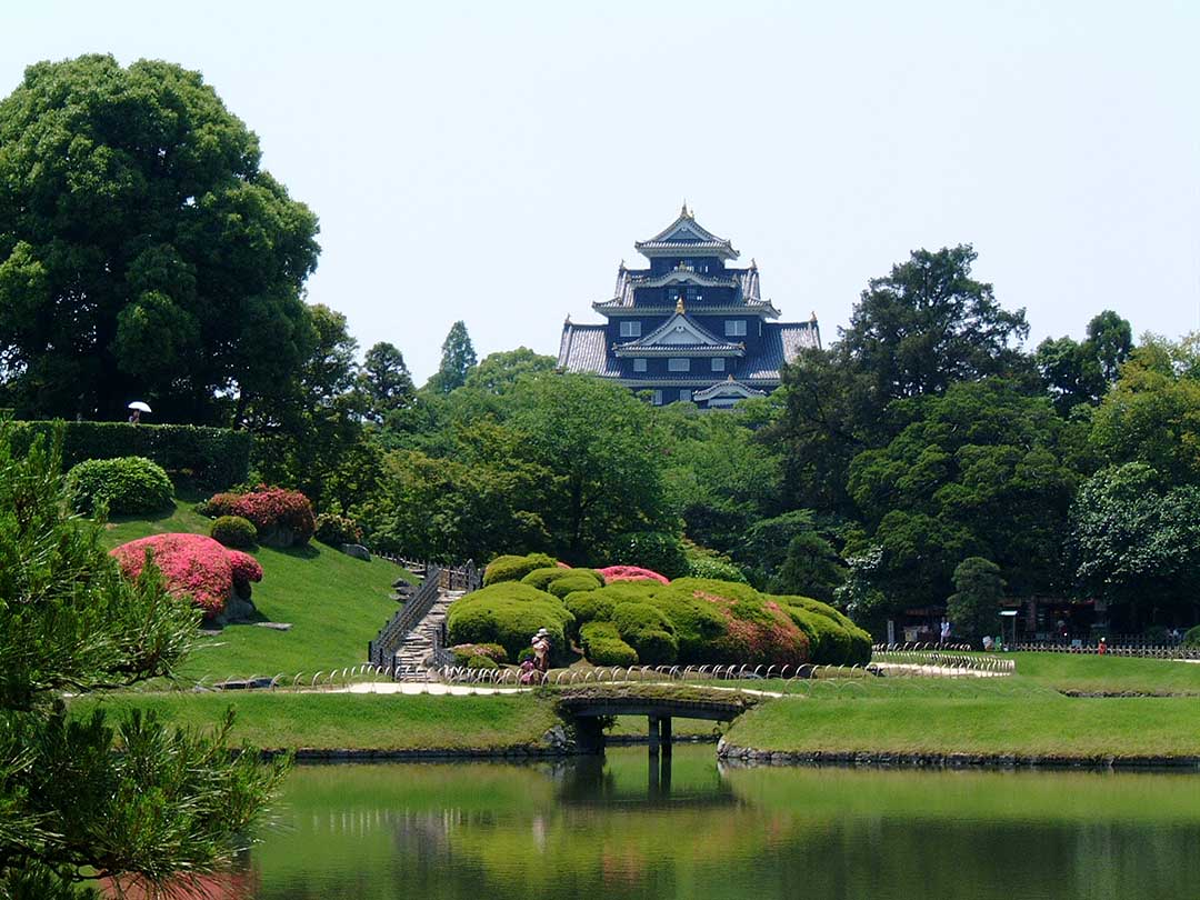 岡山城,岡山後楽園