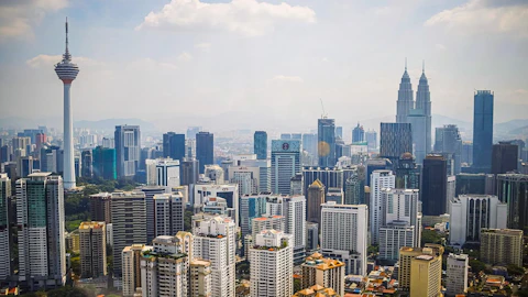 【2025年最新】マレーシアの入国情報！審査は厳しい？渡航に必要な書類や入国カード・MDACを解説